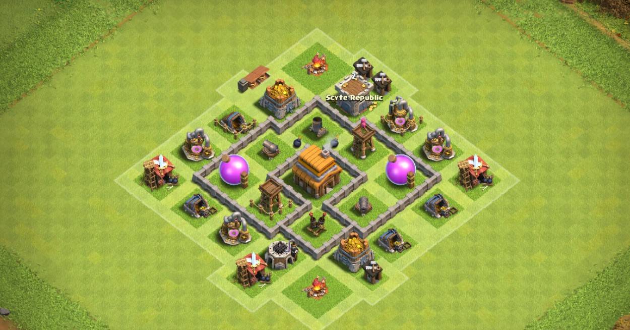 clash of clans town hall 4 hybrid base