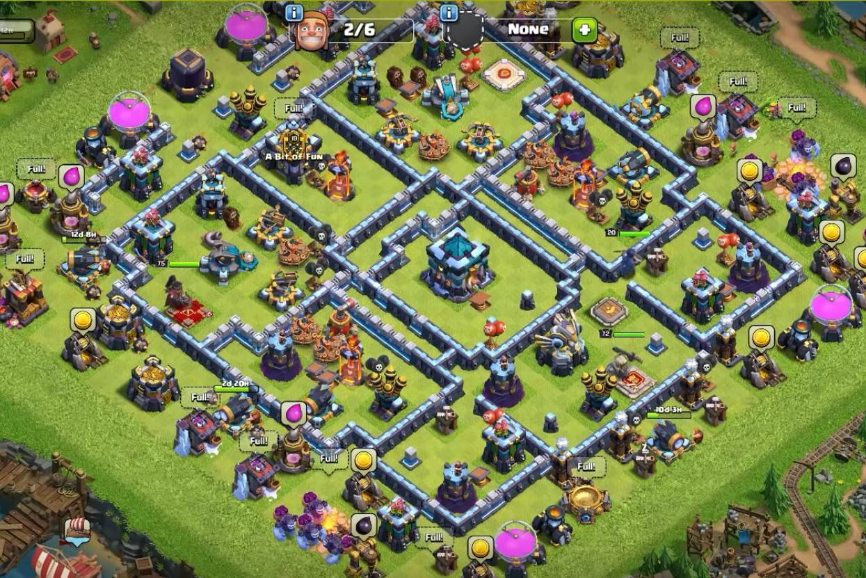 th13 war layout strongest