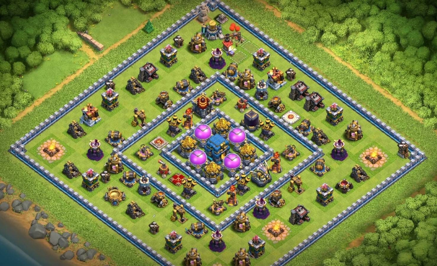 town hall 12 hybrid base with link